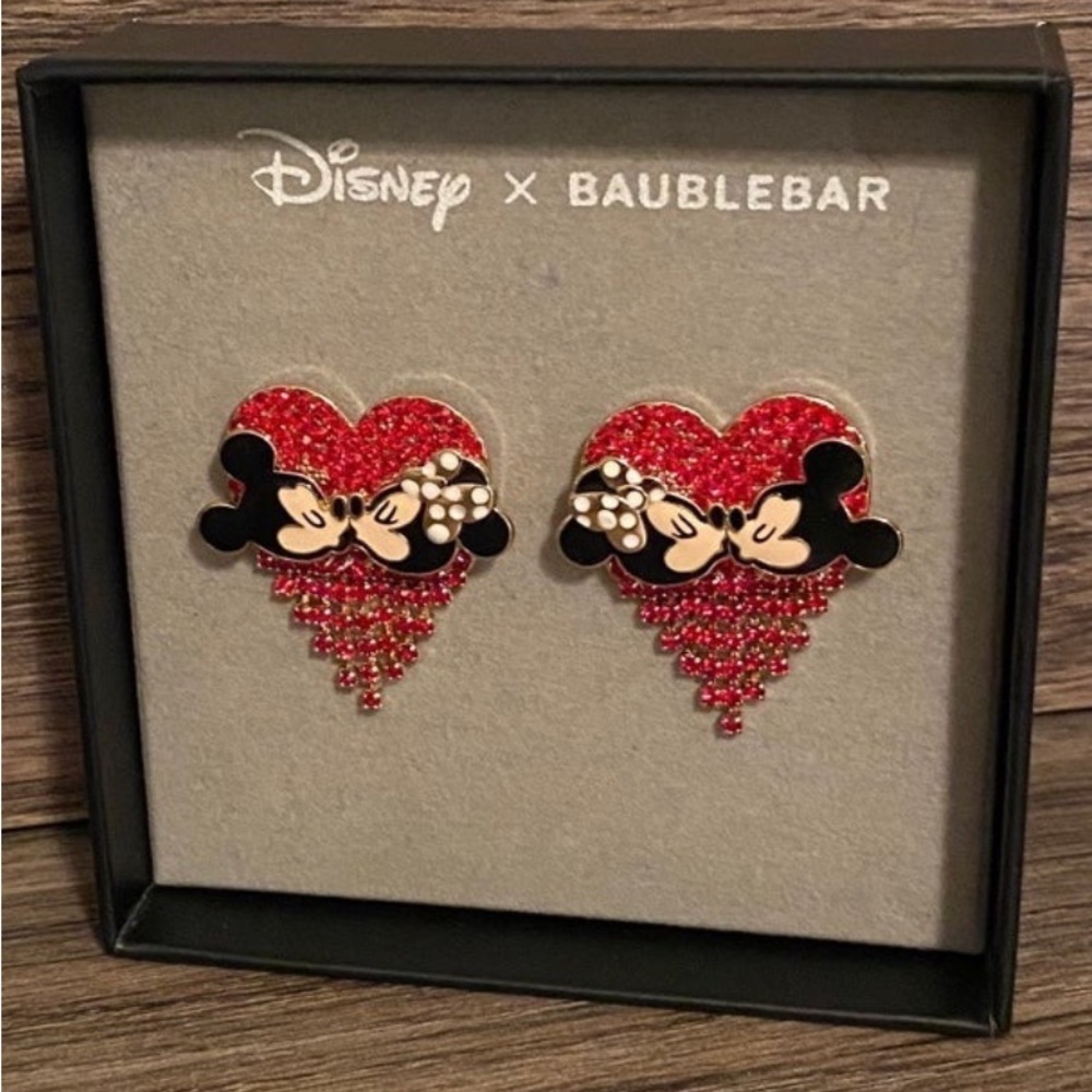 MICKEY & MINNIE DISNEY VALENTINE EARRINGS BAUBLEBAR BNIB